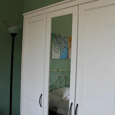 Garden House Couette-café 3*